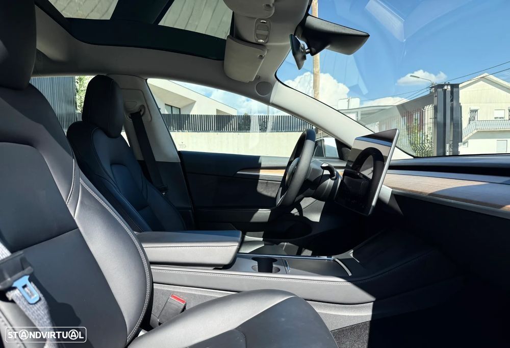 Tesla Model 3 Tração Traseira - 26