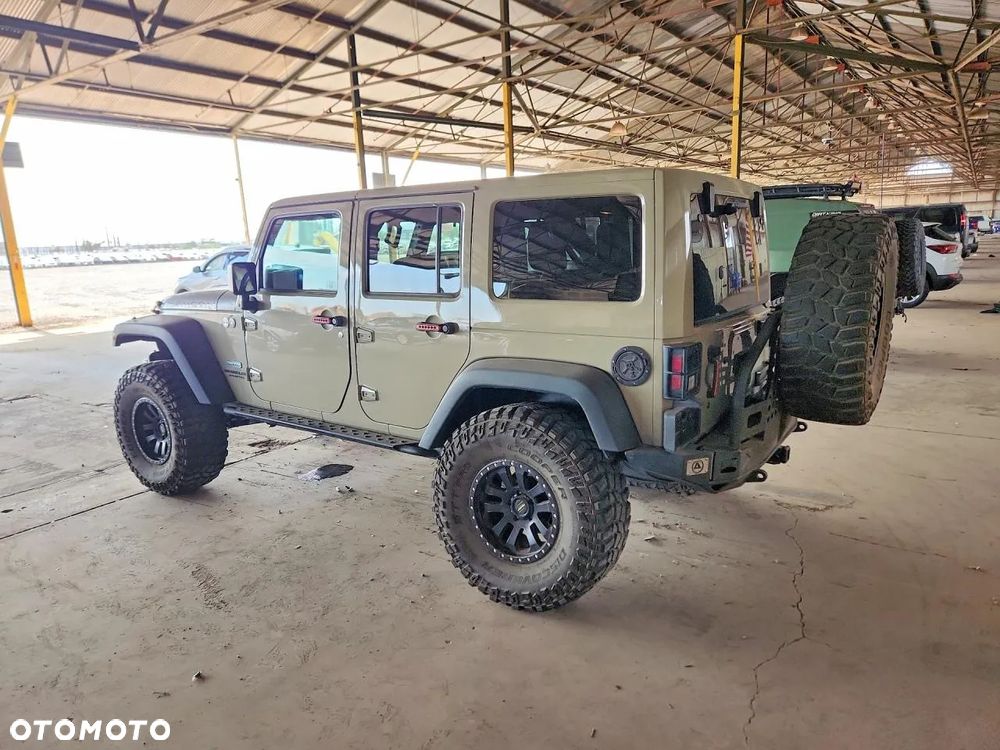 Jeep Wrangler Unlimited 3.6 Automatik Rubicon - 3