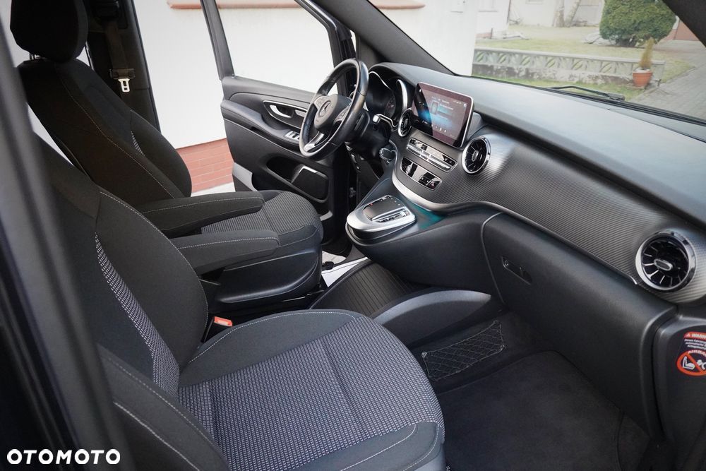 Mercedes-Benz Klasa V 250 d lang 4Matic 9G-TRONIC Avantgarde - 4