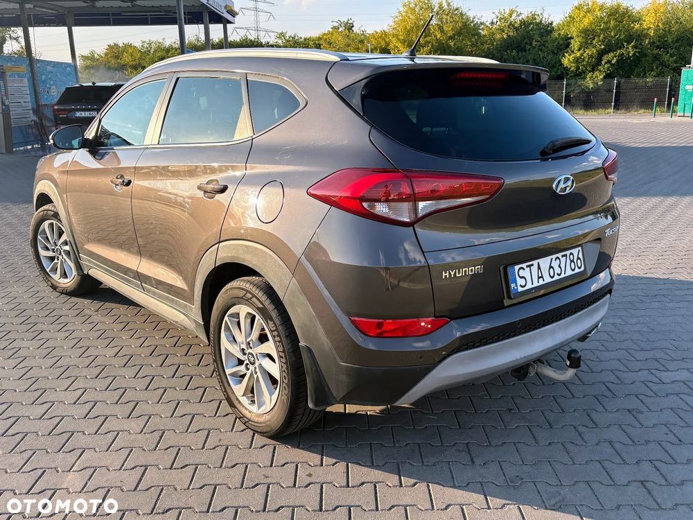 Hyundai Tucson 2.0 CRDI BlueDrive GO Plus 2WD - 6