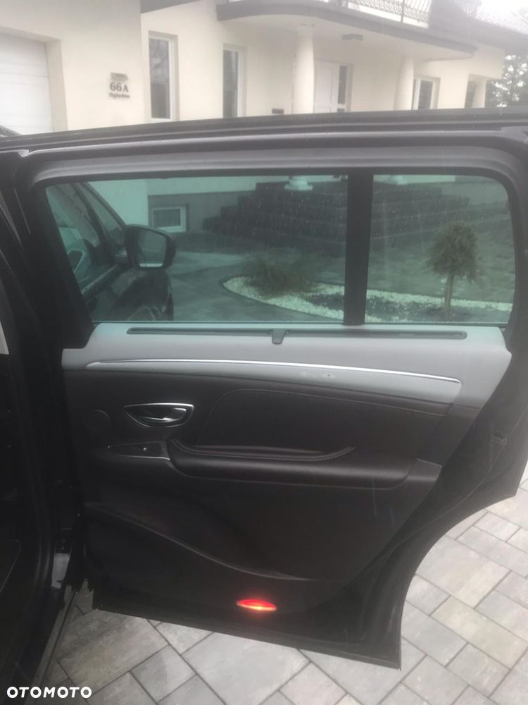 Renault Espace 1.6 dCi Energy Initiale Paris EDC - 14