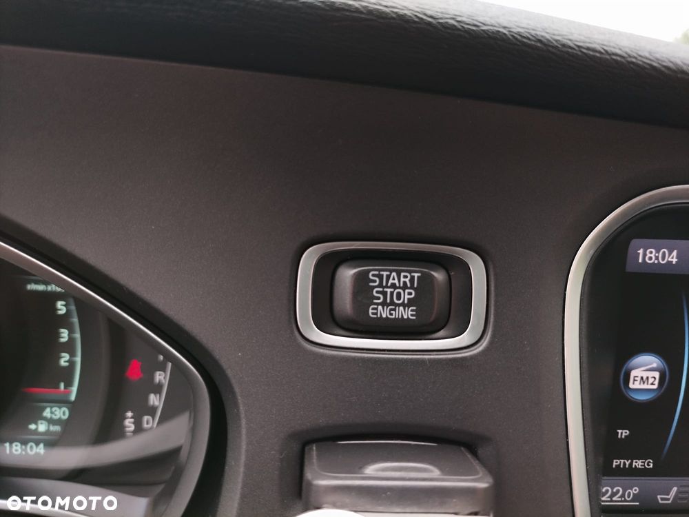 Volvo V40 D3 Kinetic - 19