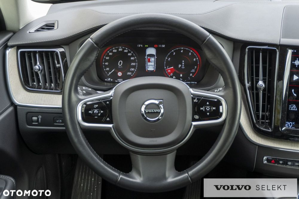 Volvo XC 60 - 19