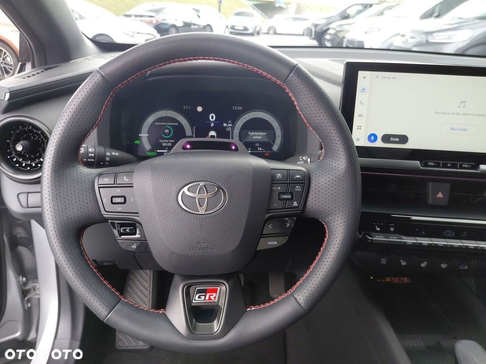 Toyota C-HR - 16