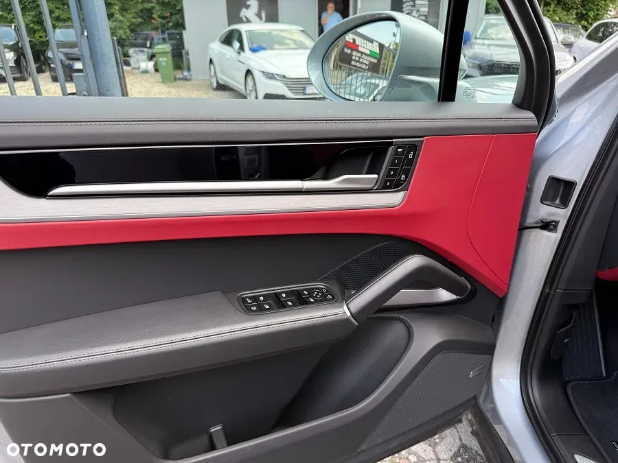 Porsche Cayenne Tiptronic S - 10