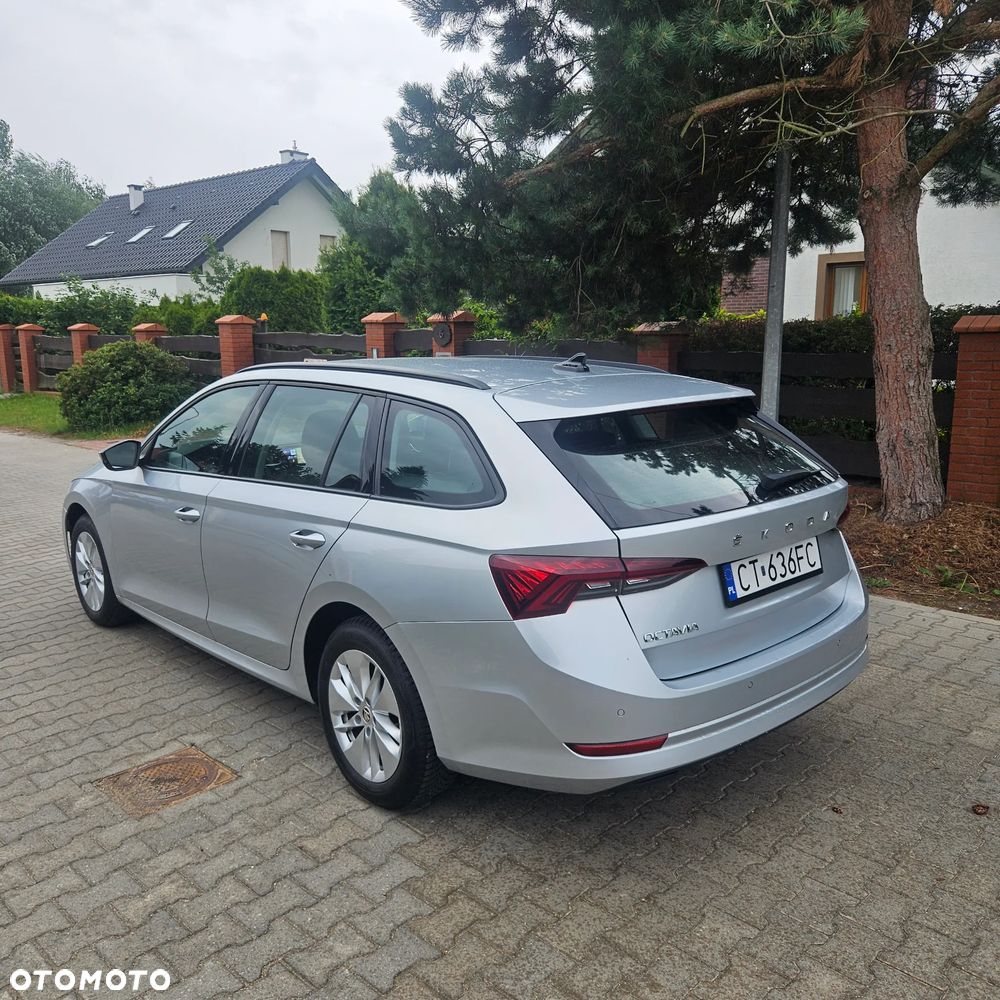 Skoda Octavia 1.0 TSI e-Tec Ambition DSG - 6