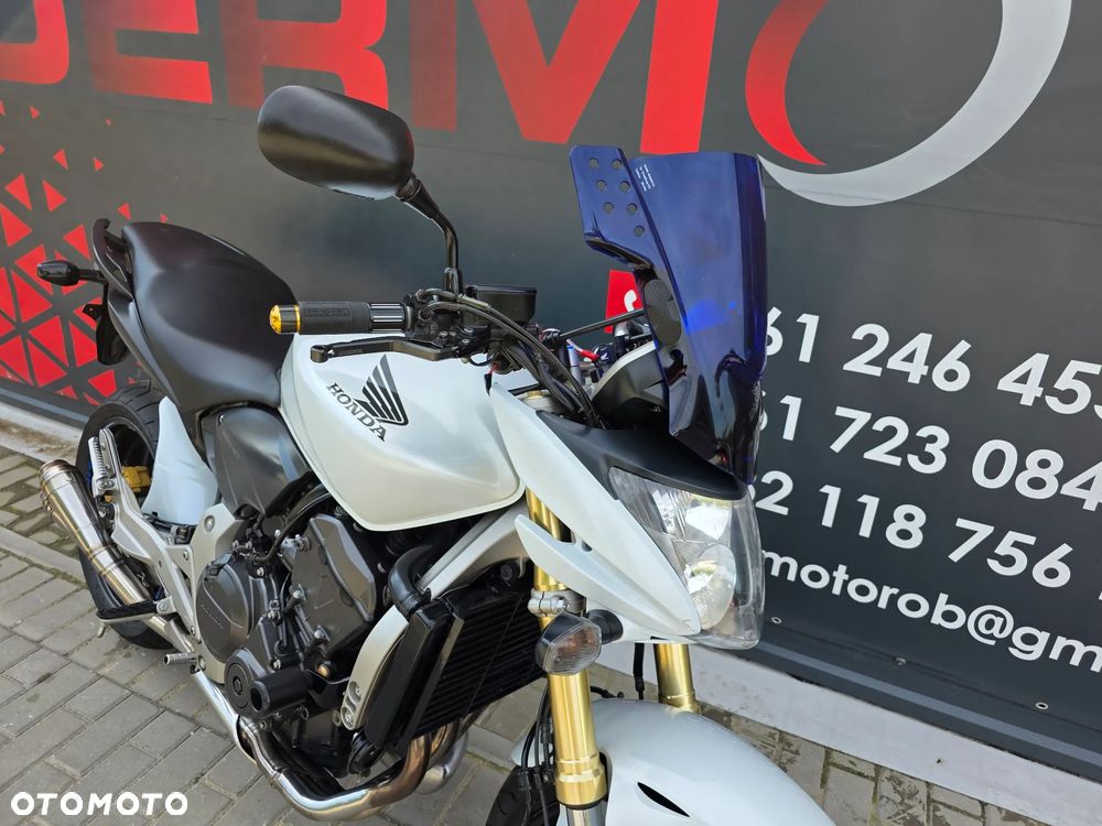 Honda Hornet - 24