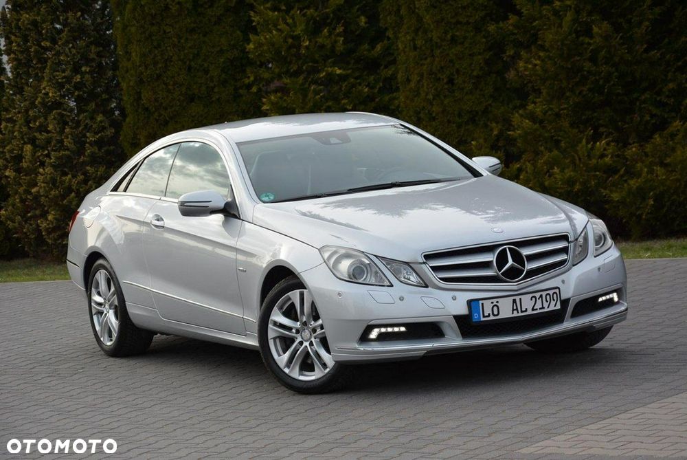 Mercedes-Benz Klasa E 350 CGI BlueEffICIENCY - 9