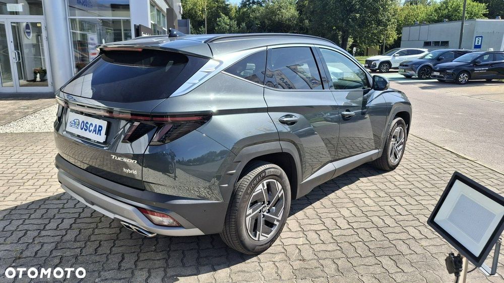 Hyundai Tucson - 2