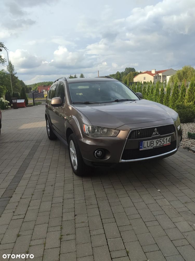 Mitsubishi Outlander 2.4 Intense + CVT - 5