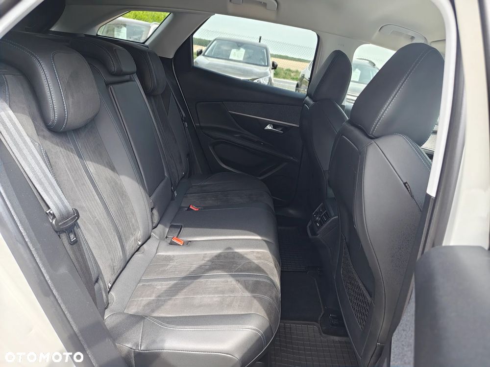 Peugeot 3008 PureTech 180 Stop & Start GPF EAT8 Crossway - 21