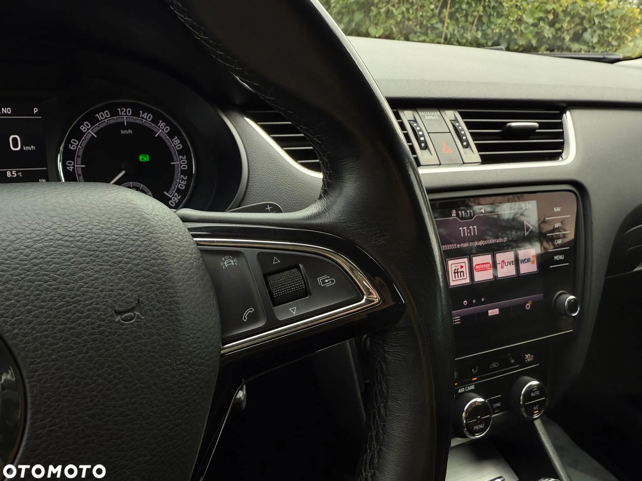 Skoda Octavia Combi 2.0 TDI DSG Exclusive - 33