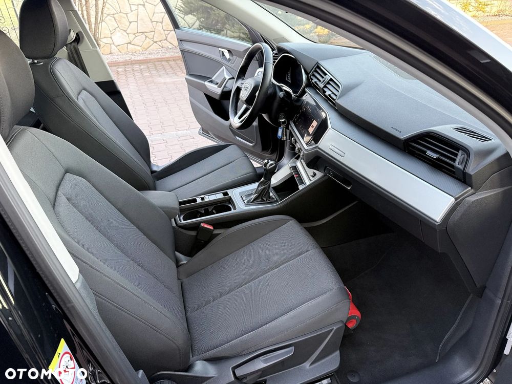 Audi Q3 35 TFSI Advanced S tronic - 11