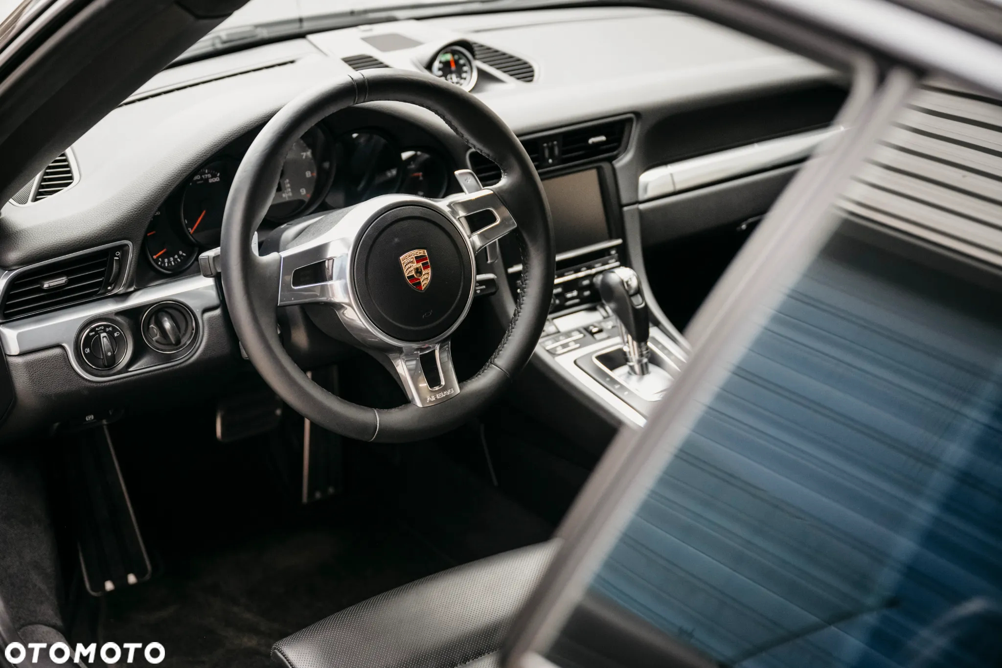 Porsche 911 Carrera 4S PDK - 3