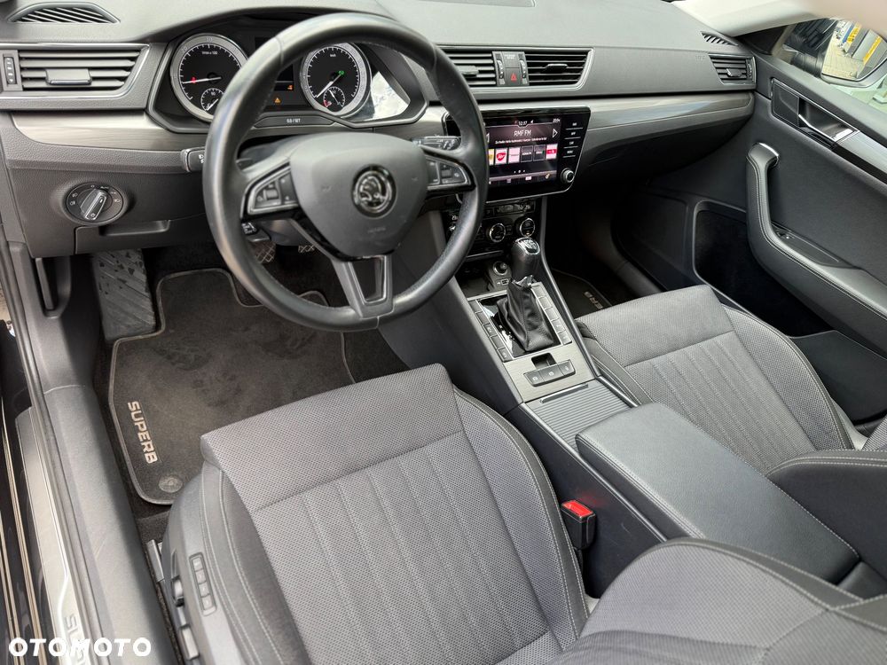 Skoda Superb 2.0 TDI DSG Ambition - 12