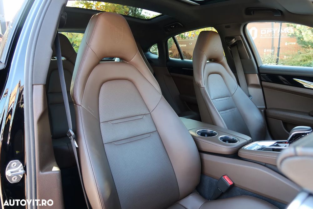 Porsche Panamera - 13