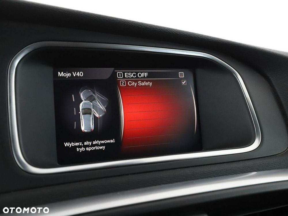 Volvo V40 Cross Country D3 - 26