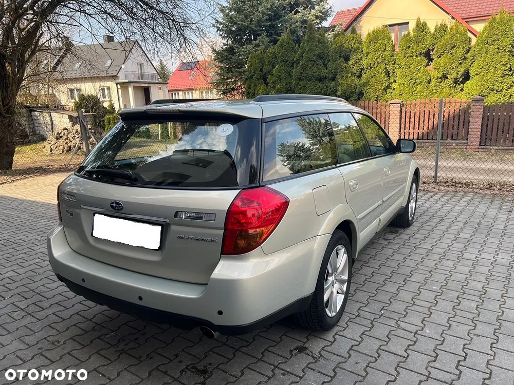 Subaru Outback - 35