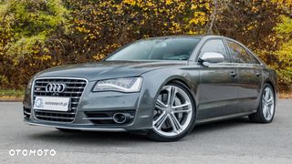 Audi S8