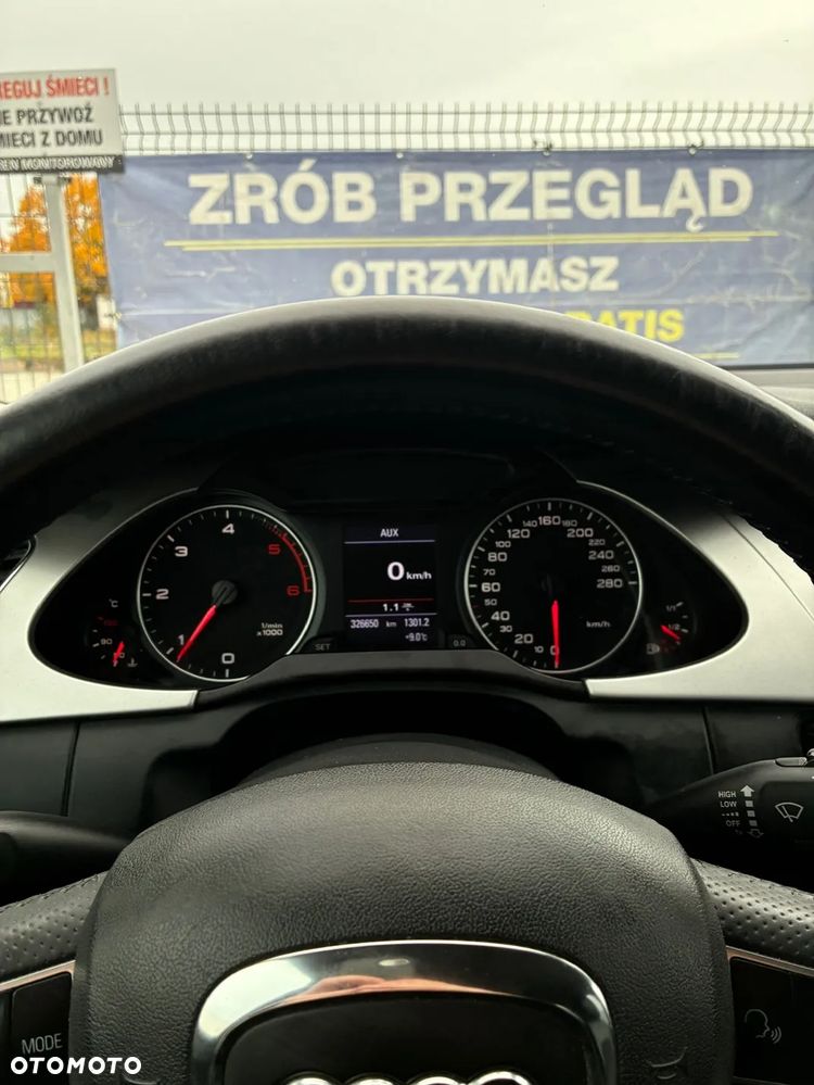 Audi A4 Avant 2.0 TDI DPF quattro - 9