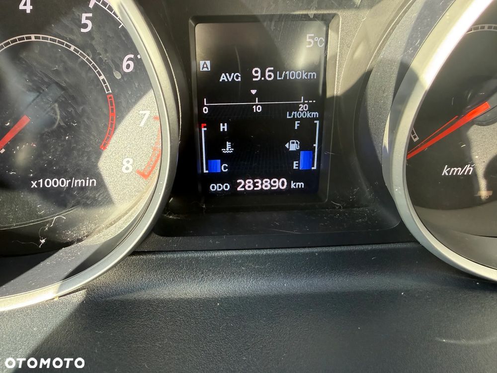 Mitsubishi Outlander 2.0 Intense 2WD - 15