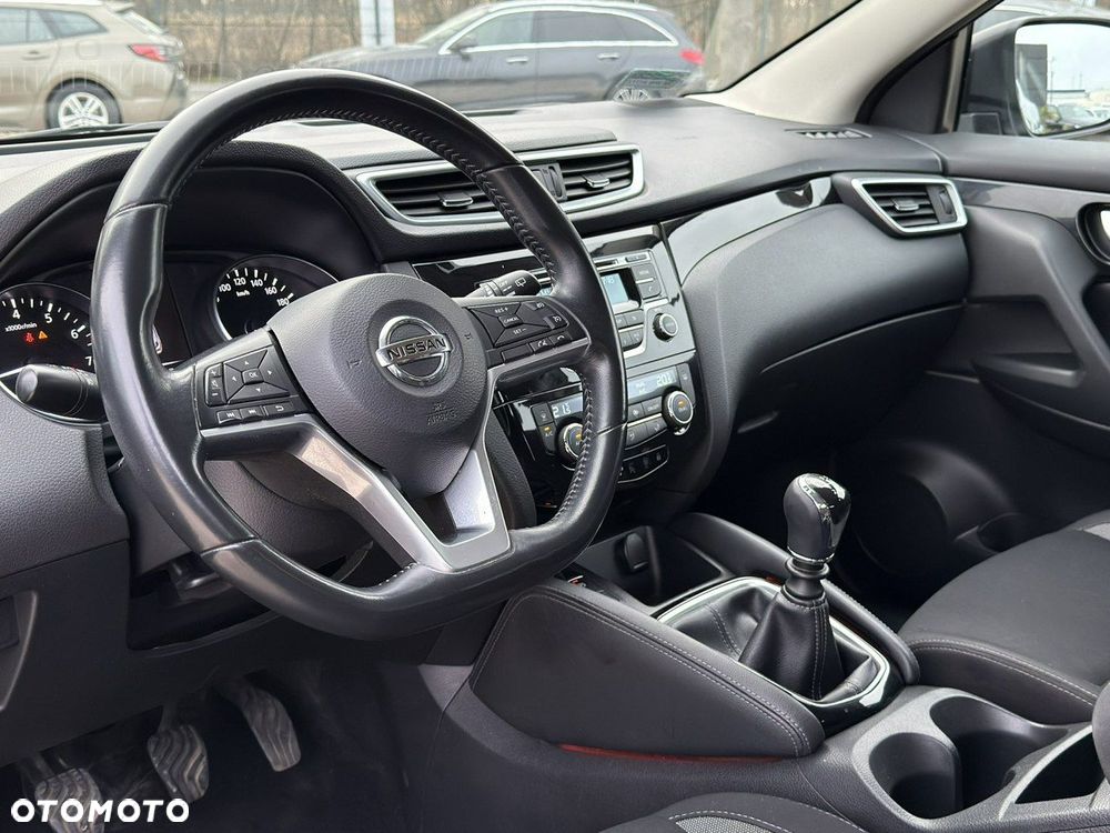 Nissan Qashqai - 15