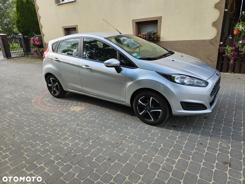 Ford Fiesta - 5