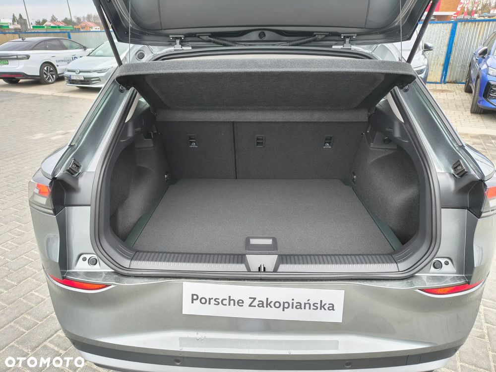 Volkswagen T-Roc 1.5 eTSI Trend DSG - 7