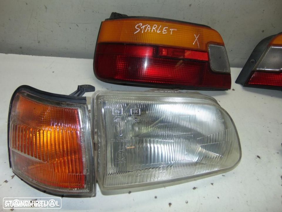 Toyota Starlet farolins - 2