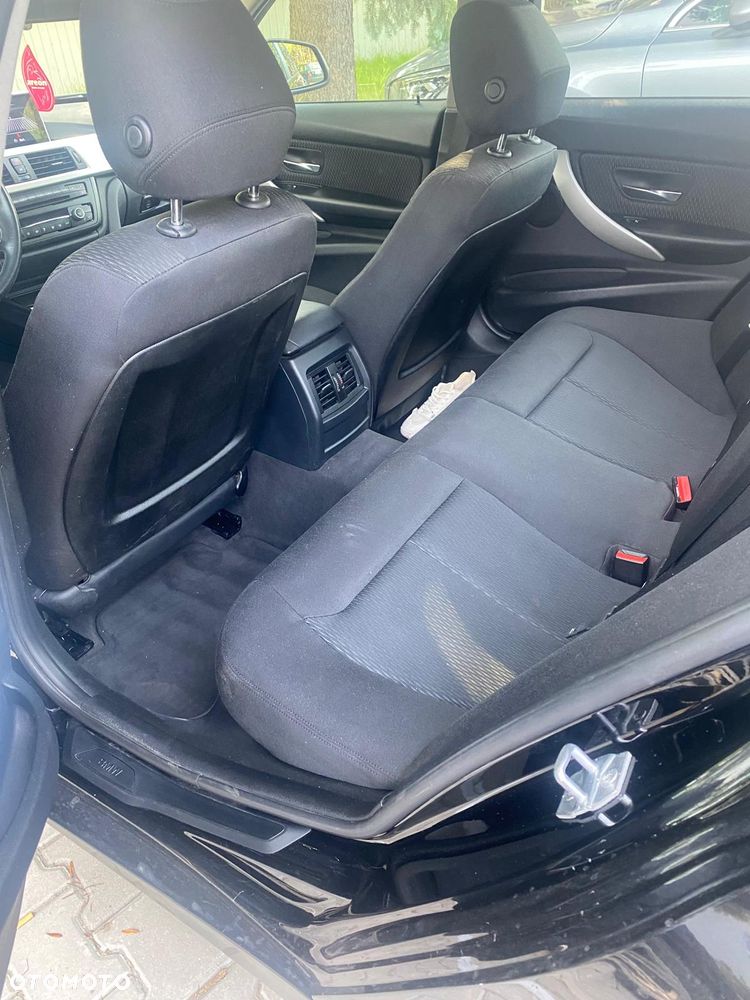 BMW Seria 3 316d - 6