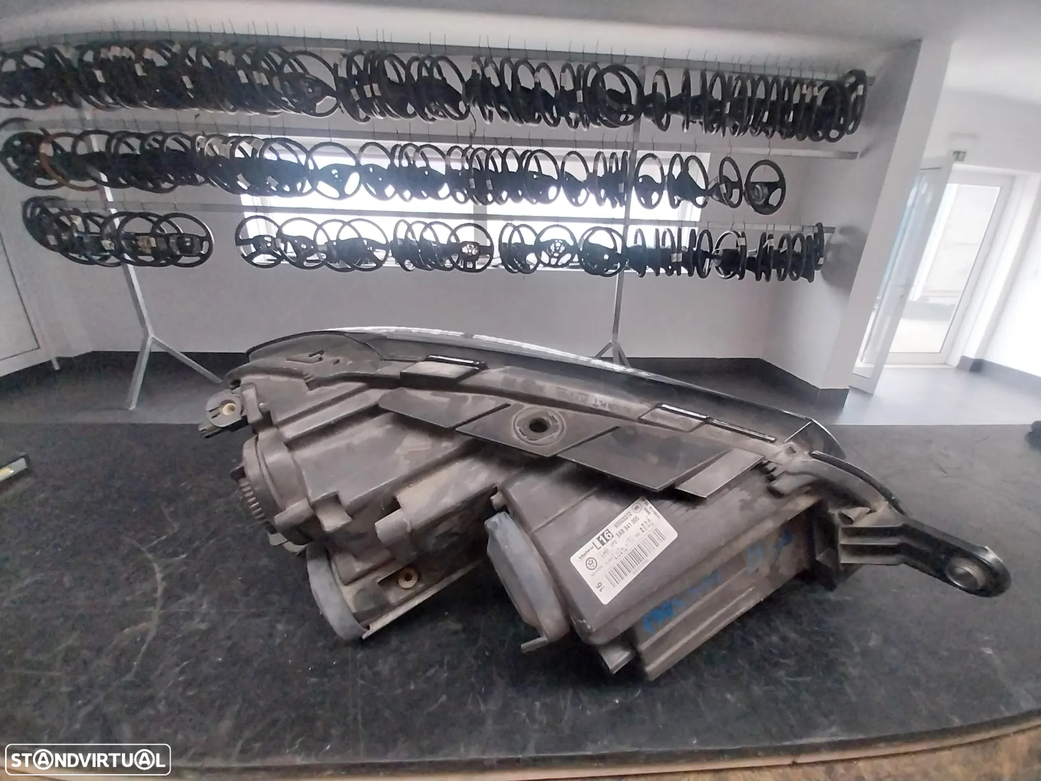 Farol esquerda VW Passat B7 Ref: 3AB941005 - 4