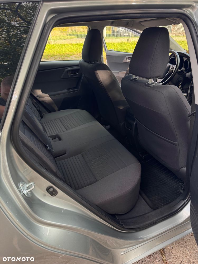 Toyota Auris 1.6 Valvematic Comfort - 26