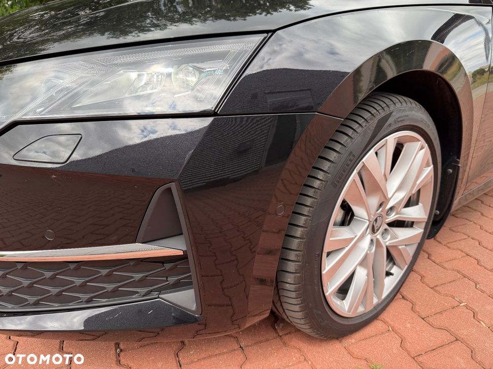 Skoda Octavia ver-1-5-tsi-mhev-business-dsg - 14