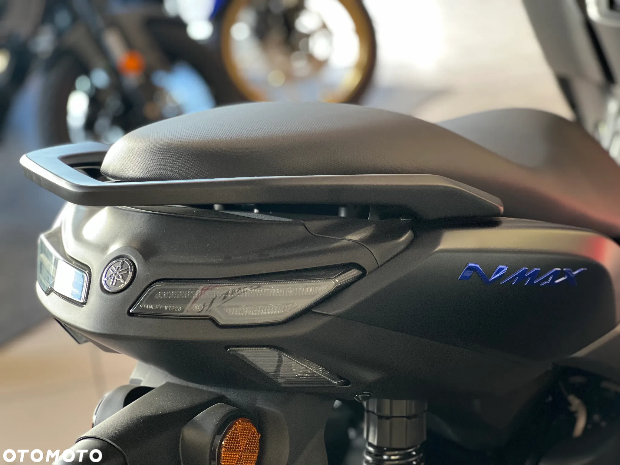 Yamaha NMAX - 13