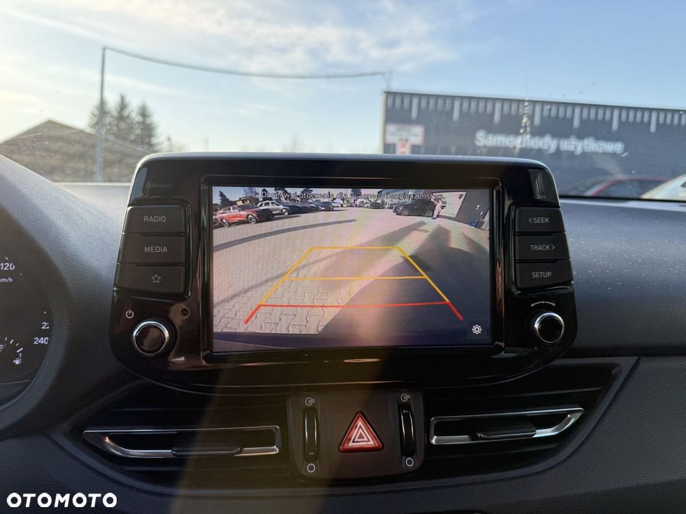 Hyundai i30 1.5 DPI Modern - 19