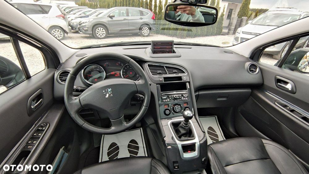 Peugeot 5008 - 18