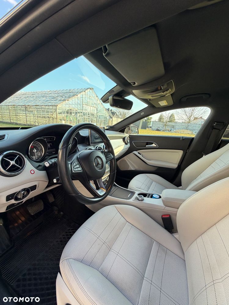 Mercedes-Benz CLA - 20