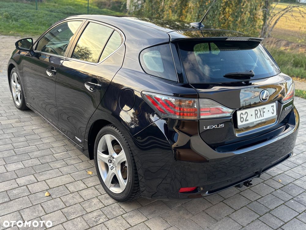 Lexus CT 200h Prestige - 9