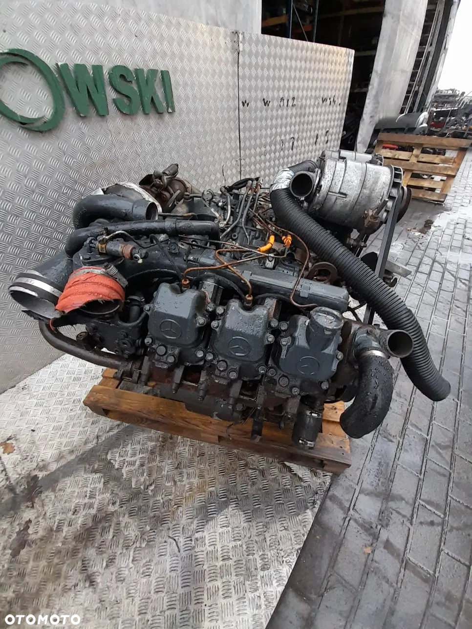 Silnik kompletny  OM441   V6 Turbo - 9