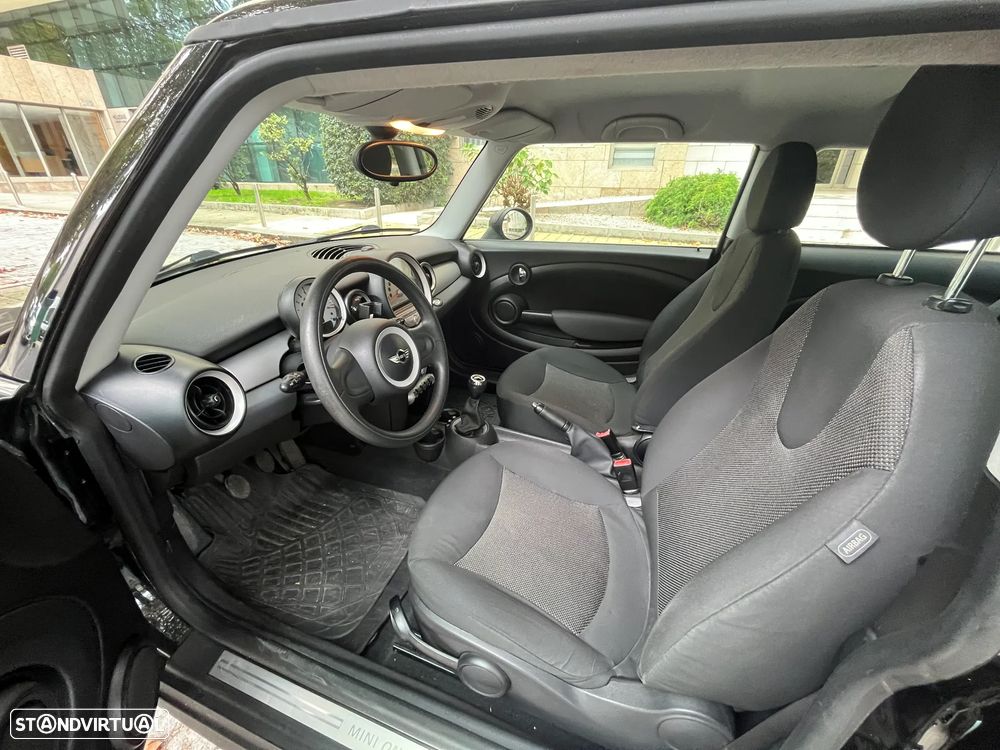 MINI 3 Portas One 1.4 - 8