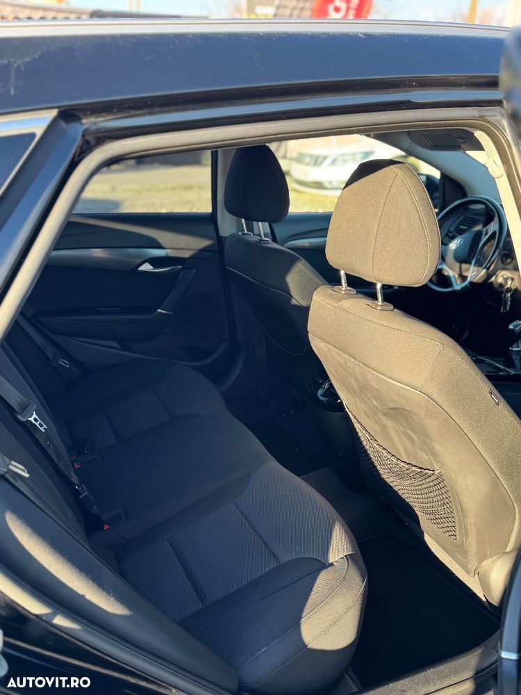 Hyundai i40 i40cw 1.7 CRDi Premium - 11