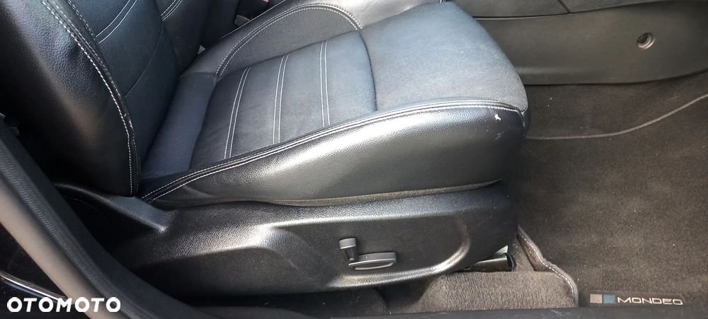 Ford Mondeo 2.0 TDCi Titanium - 20