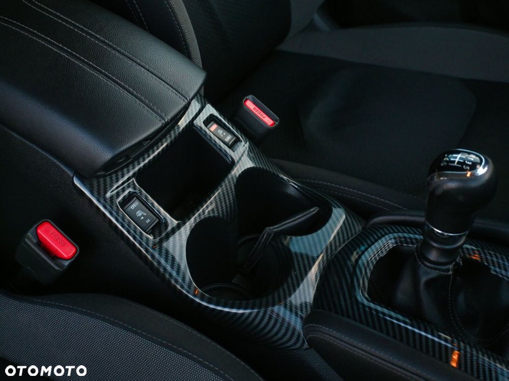 Nissan Qashqai 1.3 DIG-T N-CONNECTA - 21