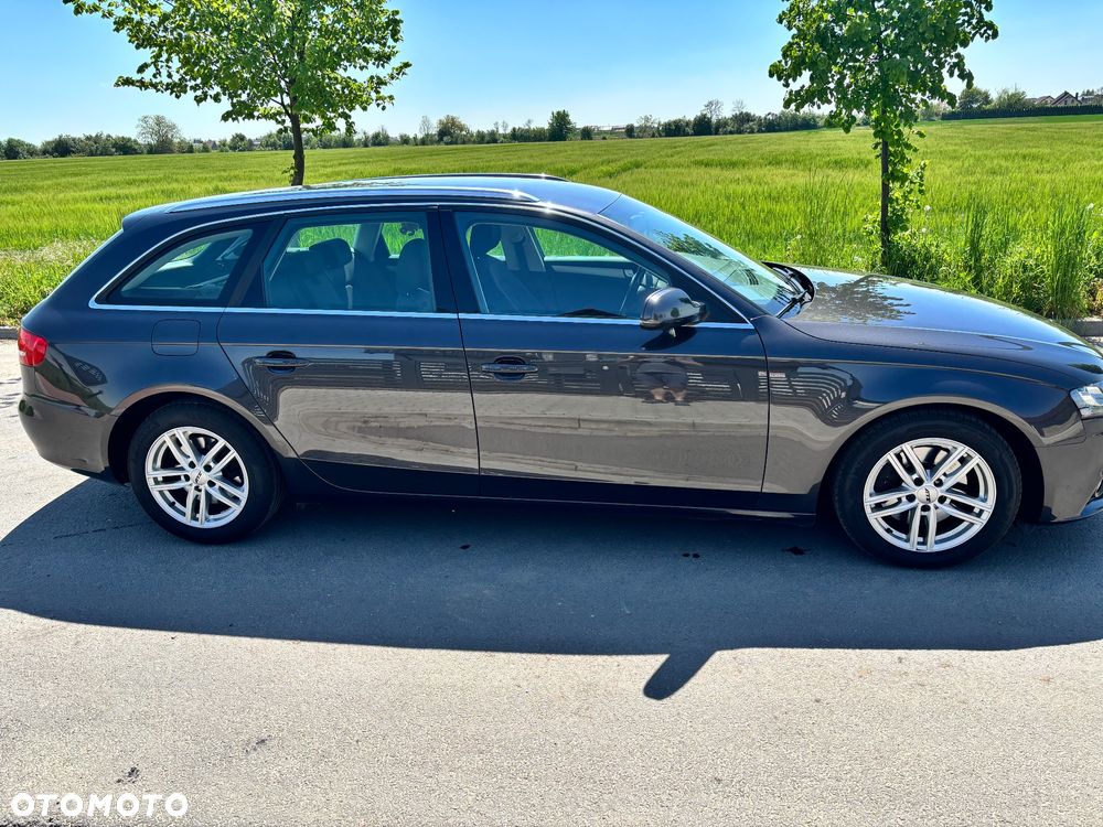 Audi A4 Avant - 3
