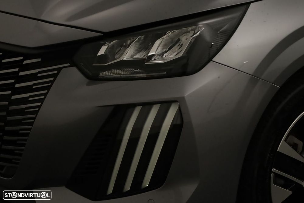 Peugeot 208 1.2 Hybrid Allure e-DCS6 - 6