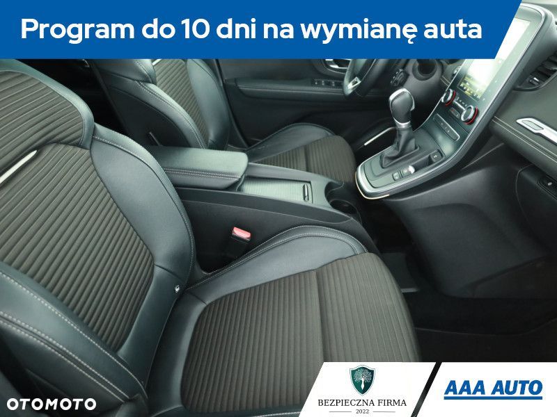 Renault Scenic - 9