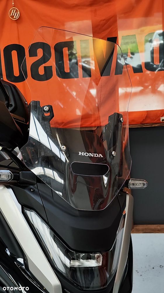Honda NC - 22
