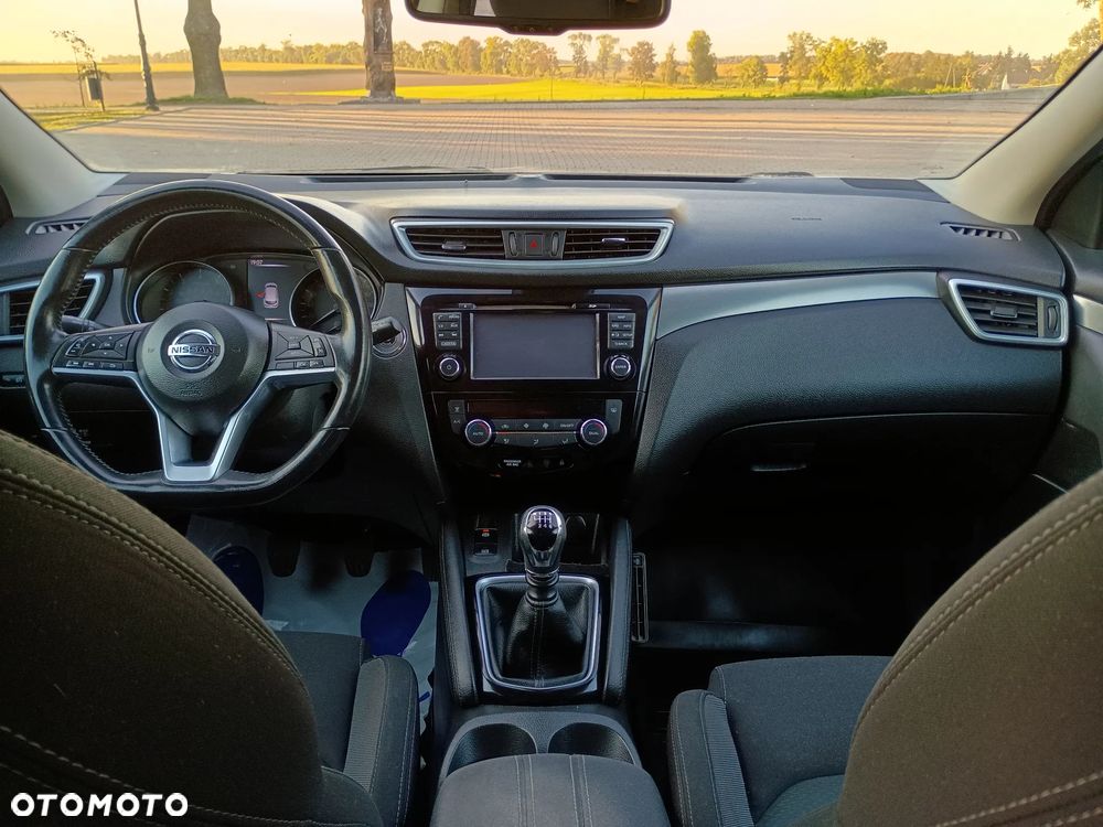 Nissan Qashqai 1.2 DIG-T N-Vision EU6 - 20