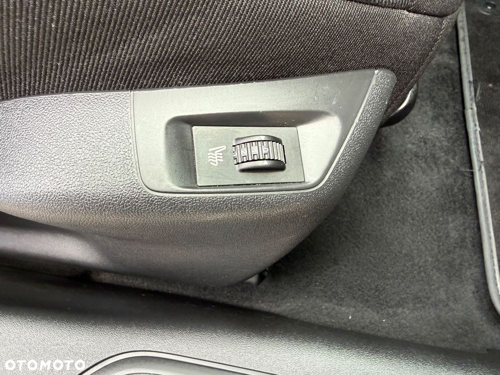 Citroën C5 HDi 140 FAP Confort - 33