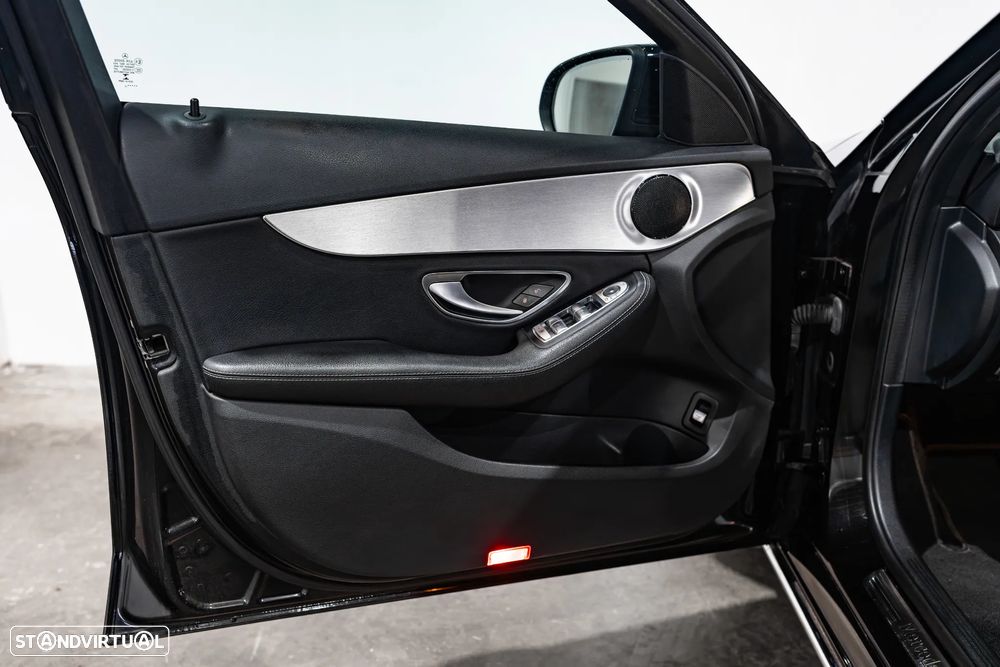 Mercedes-Benz C 350 e T 7G-TRONIC AMG Line - 16